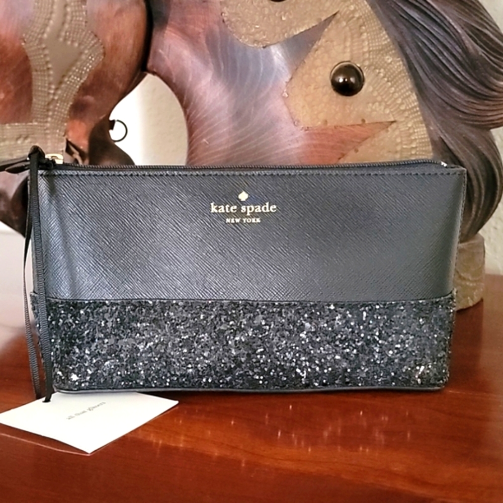 KATE SPADE ♠️ - Picture 1 of 6